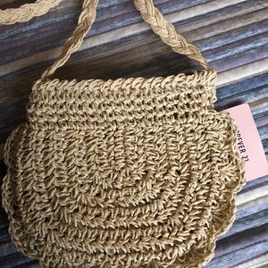 ✨Forever 21 Straw Purse